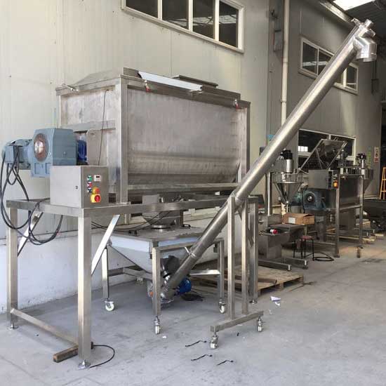 Ribbon Blender machine